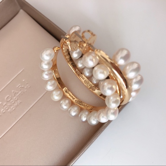 PEARL FRINGE HOOP EARRING - Picture 6 of 8